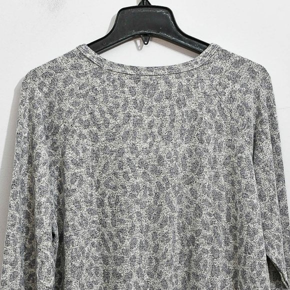 NWT Buffalo David Bitton Ladies’ Printed Long Sleeve Cozy Top Heather Grey- - Picture 5 of 5